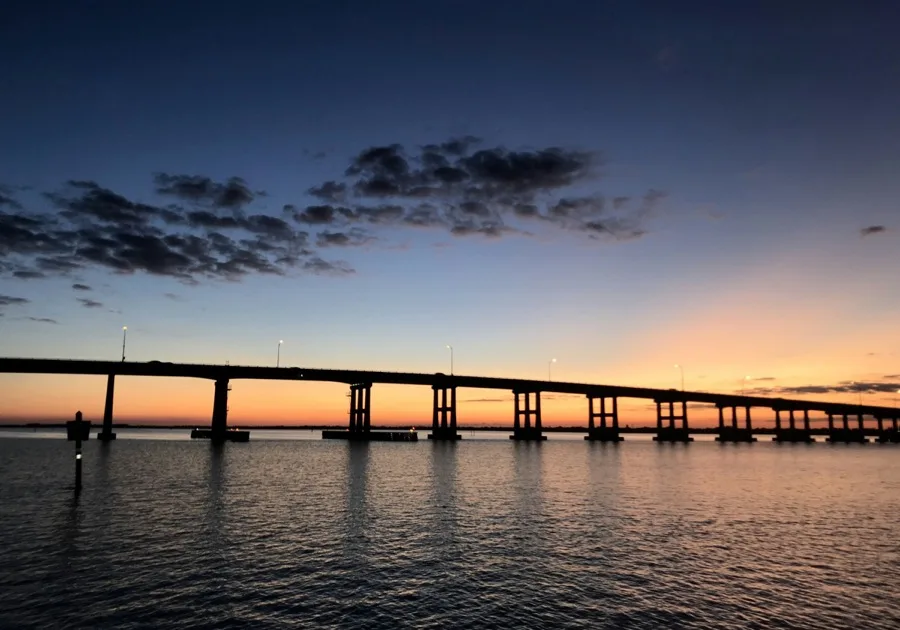 Fort Myers, Florida: the Caloosahatchee River bridge at sunset